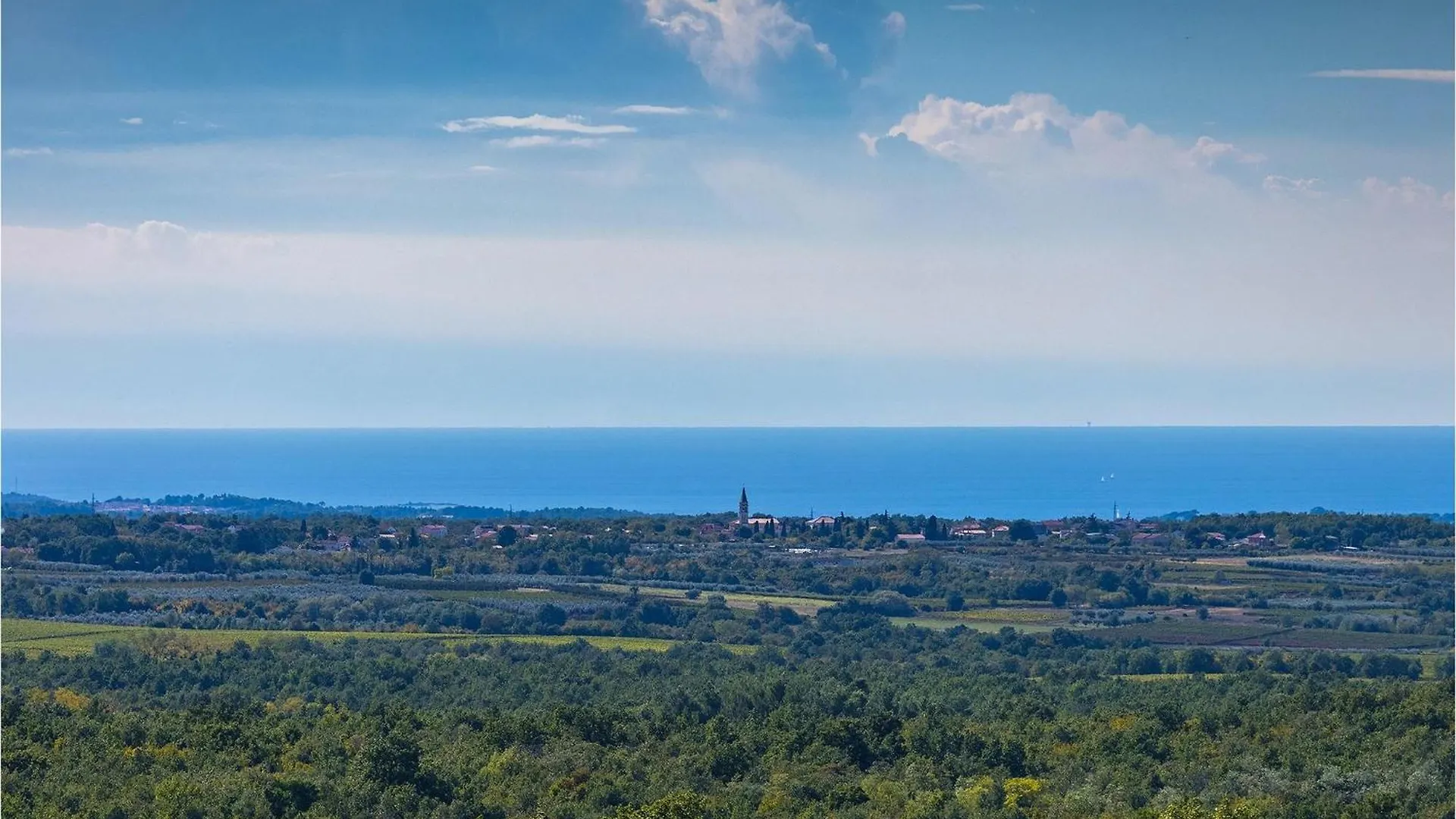 Villa Regina Poreč 0*,  Croácia